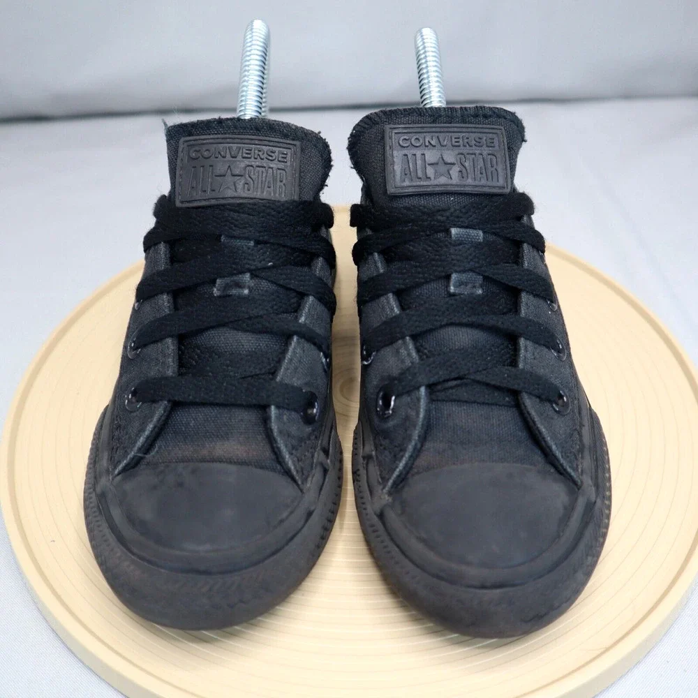Converse Kids Size 11 Chuck Taylor All Star Shoes OX Black Kids Lace up Sneaker